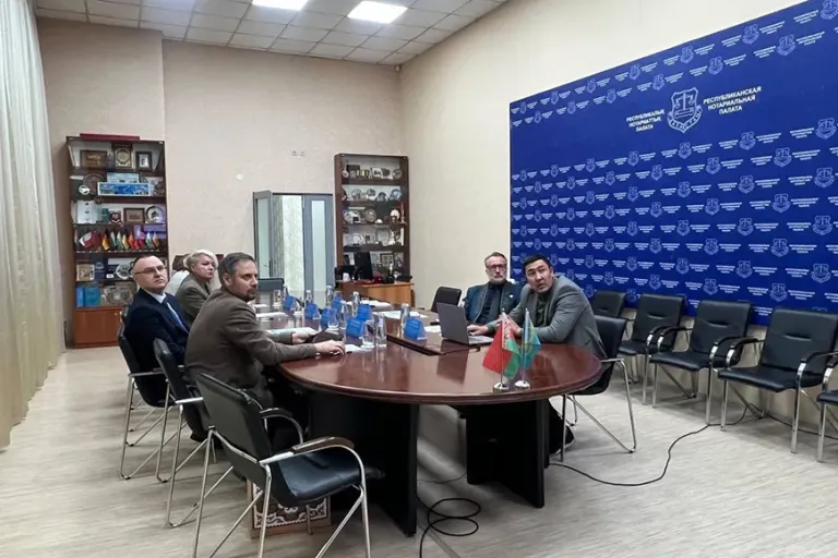 Беларусь и Казахстан подписали соглашение о сотрудничестве нотариатов