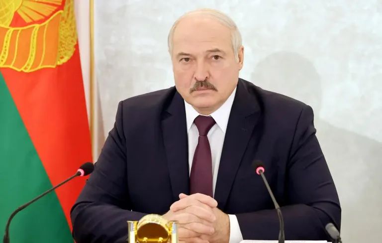 Лукашенко поздравил Игоря Бутмана с 65-летием